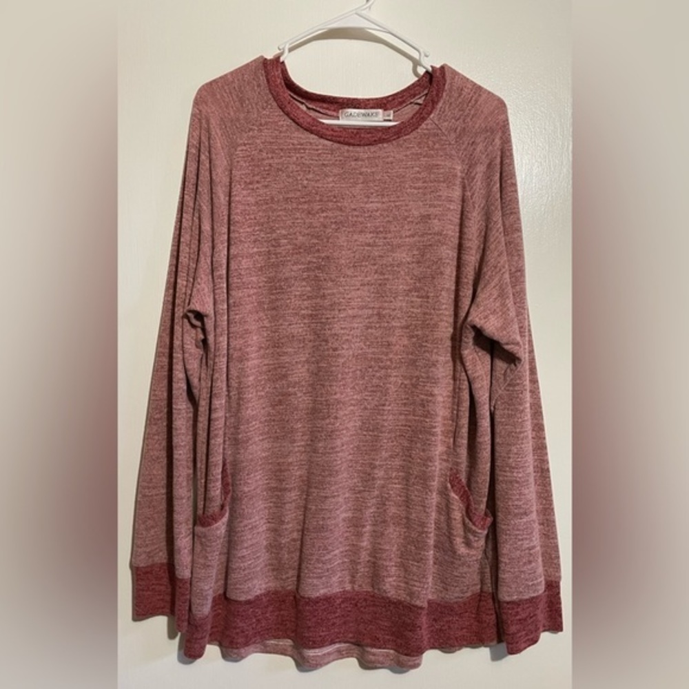 Tunic with pockets